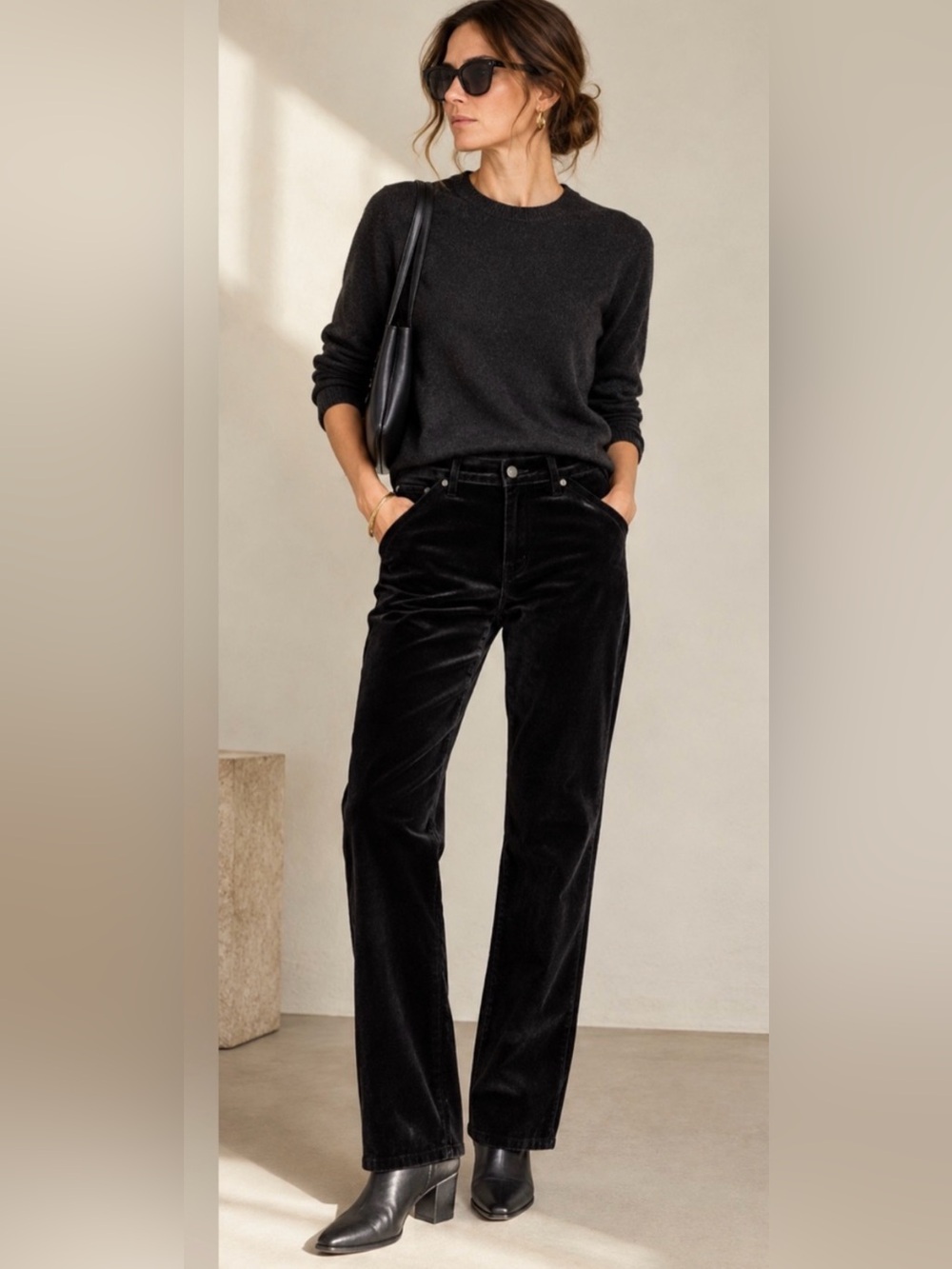 EUC Black Velvet Stretch Straight Leg Pants Size Fits Size 6-8 No Pilling
